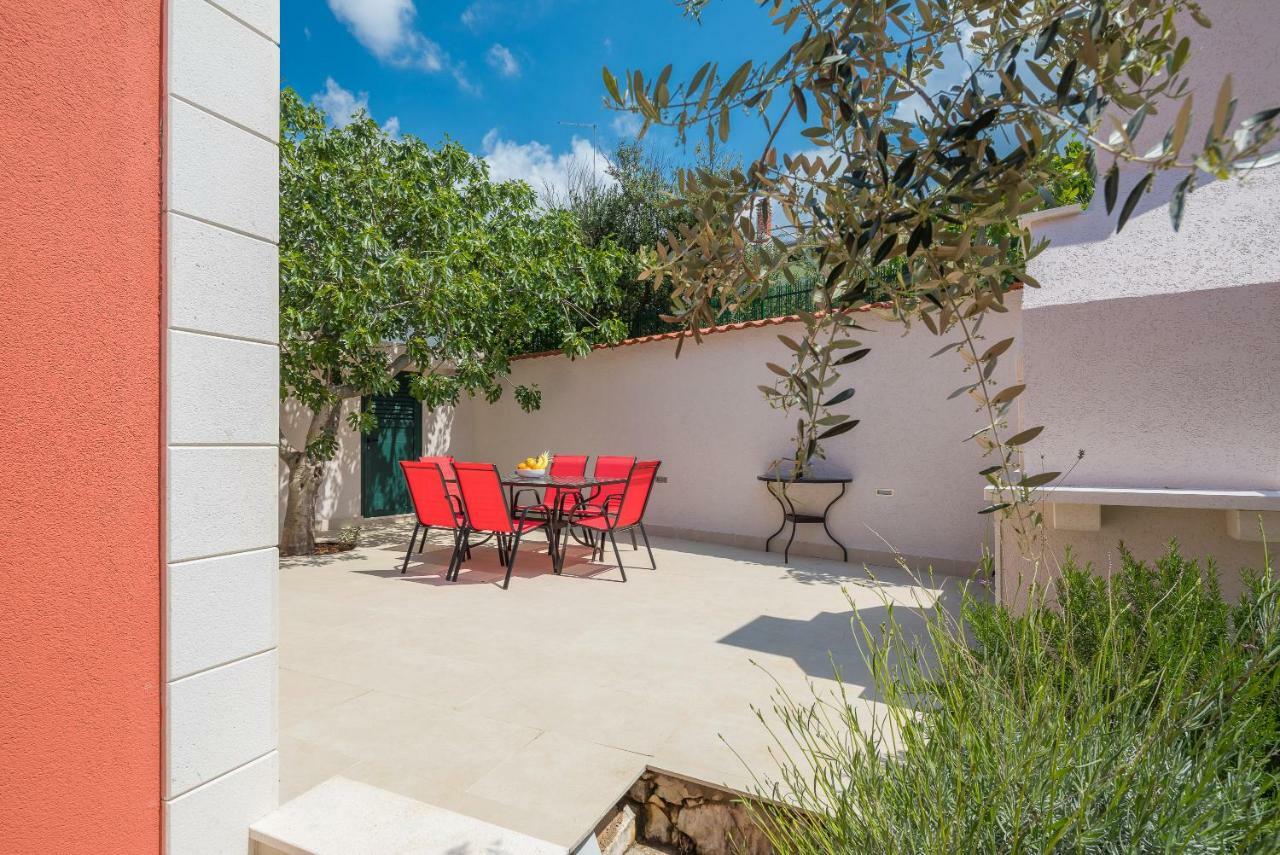 Villa Basic Sevid Dış mekan fotoğraf