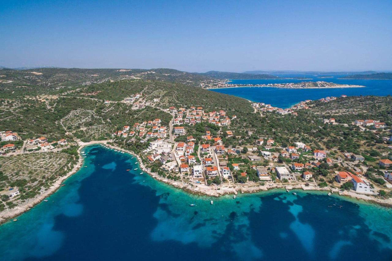 Villa Basic Sevid Dış mekan fotoğraf